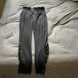 All in motion leggings